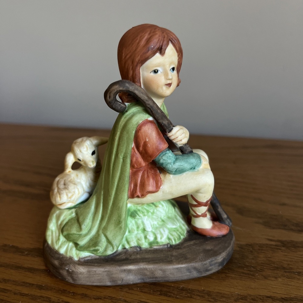 Vintage Creative Art Flowers Figurine Statue Shepherd And Sheep 2402 Nativity‎